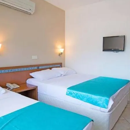 Hotel (adults Only)