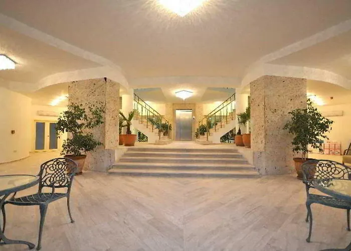 (adults Only) إتْشميلير