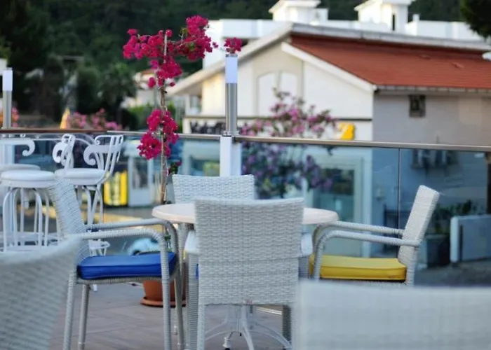 فندق (adults Only) إتْشميلير